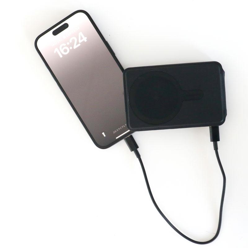 C520 ORIGINAL モバイルバッテリーPower Flip Mag 充電器 マグネット