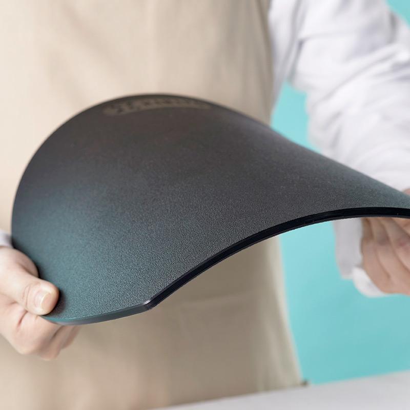 HANAKO カッティングボード まな板 黒 白 エラストマー カッティングボード Lサイズ 抗菌 耐熱 食洗機可 日本製 国産 丸型 円 D型 キッチン おしゃれ |  | 05