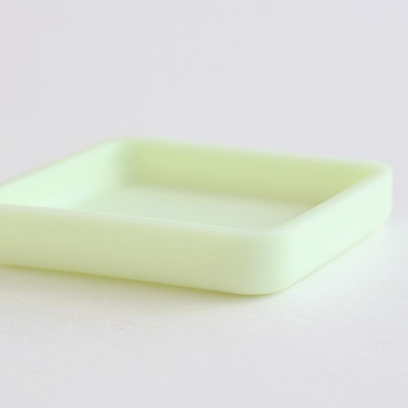 MINI GLOW PARTS TRAY ミニ グロー パーツ トレイ デスクトレー 蓄光 トレイ 夜光 発光 収納 防災 災害 停電 アウトドア 小物入れ 鍵置き メール便OK | ブランド登録なし | 03