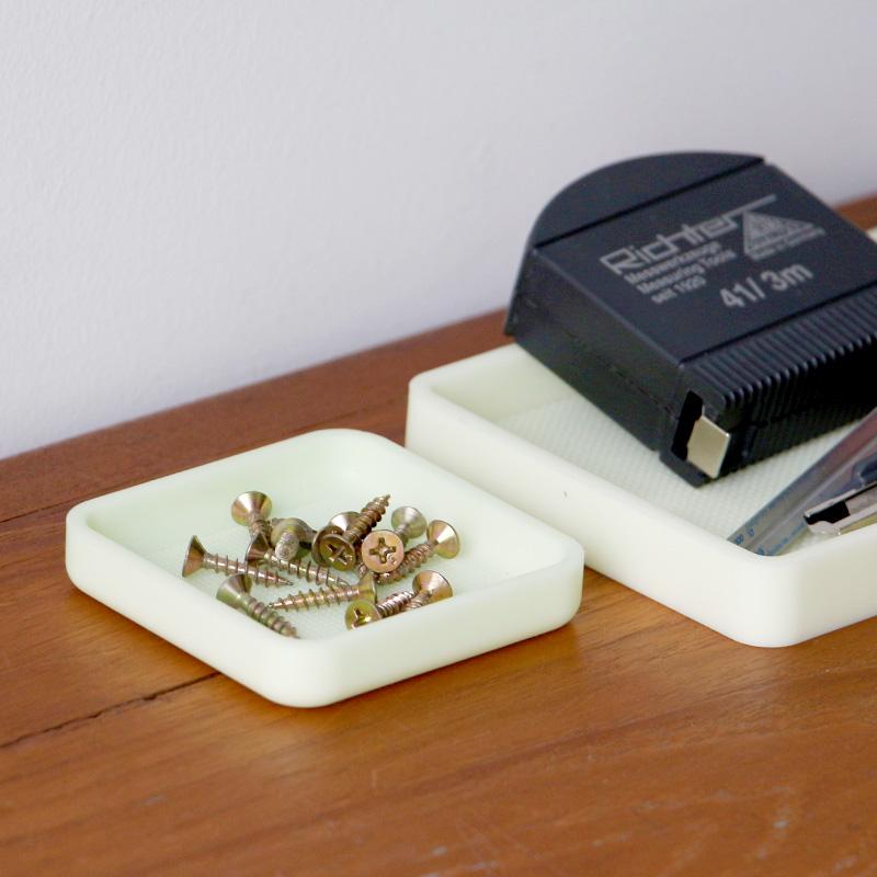 MINI GLOW PARTS TRAY ミニ グロー パーツ トレイ デスクトレー 蓄光