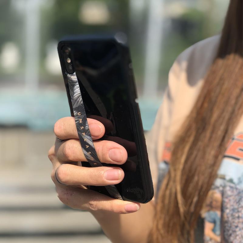 スマホ 落下防止 ストラップ バンド HighLoop ハイループ フォンストラップ iPhone android 携帯 おしゃれ 片手 韓国 メール便OK |  | 07