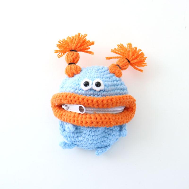 毛糸のマスコット マルチケース キーポーチ ミニポーチ 小物入れ ポーチ コインケース 小銭入れ 鍵 ミニ財布 ジップ付き 収納 ハンドメイド |  | 03