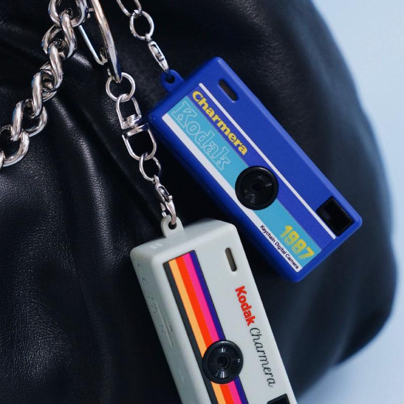 Kodak Charmera キーチェーントイカメラ 1987 Amazon.com : KODAK CHARMERA Keychain Digital Camera Blind Box