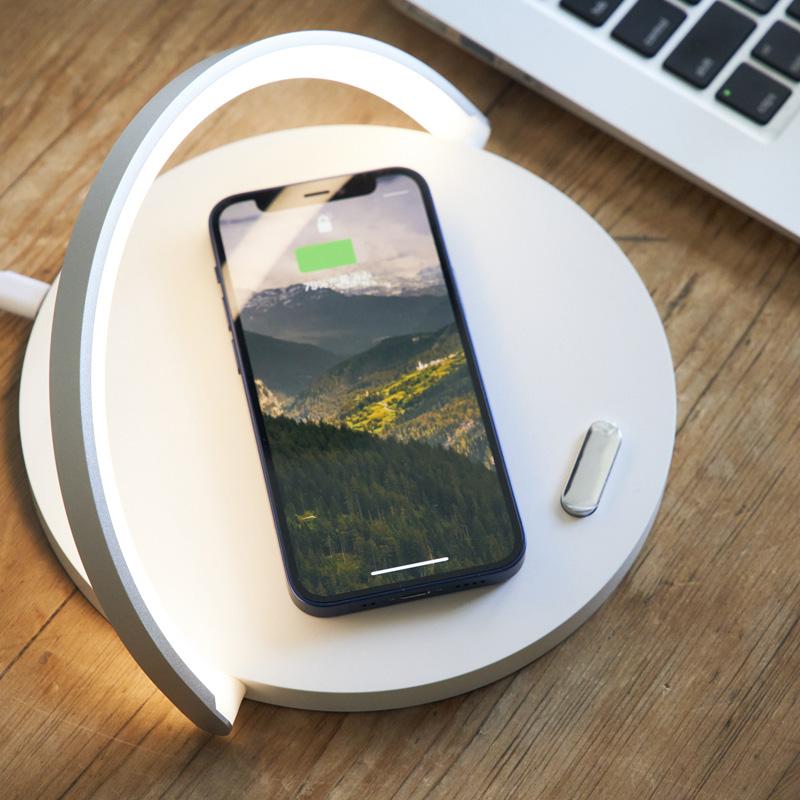 ワイヤレス充電器 スタンド ライト ≪Opt! オプト≫ チャージャー スタンドライト Qi ベッドサイド デスク 照明 インテリア おしゃれ 木目 プレゼント | ブランド登録なし | 09