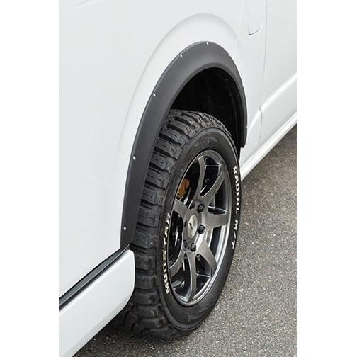 ギブソン ハイエース 200系 オーバーフェンダー 20mm FRP 未塗装