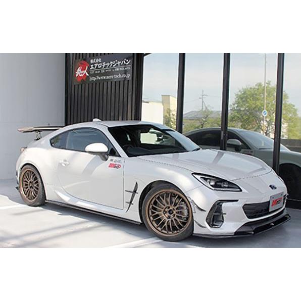 フロントフェンダーカナードフィン②　brz zd8 gr86 zn8 フロントフェンダーカナードフィン② brz zd8 gr86 zn8 - メルカリ