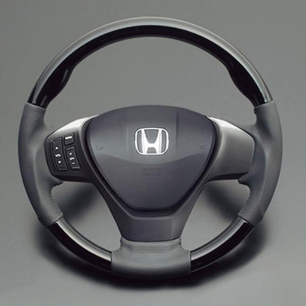 フェガーリ フリード フリードスパイク GB3 4 ハイグレード ウッド&レザーステアリング ガングリップ レザー部 :PVC スポーク部 :ABSに5層塗装 LS15CH