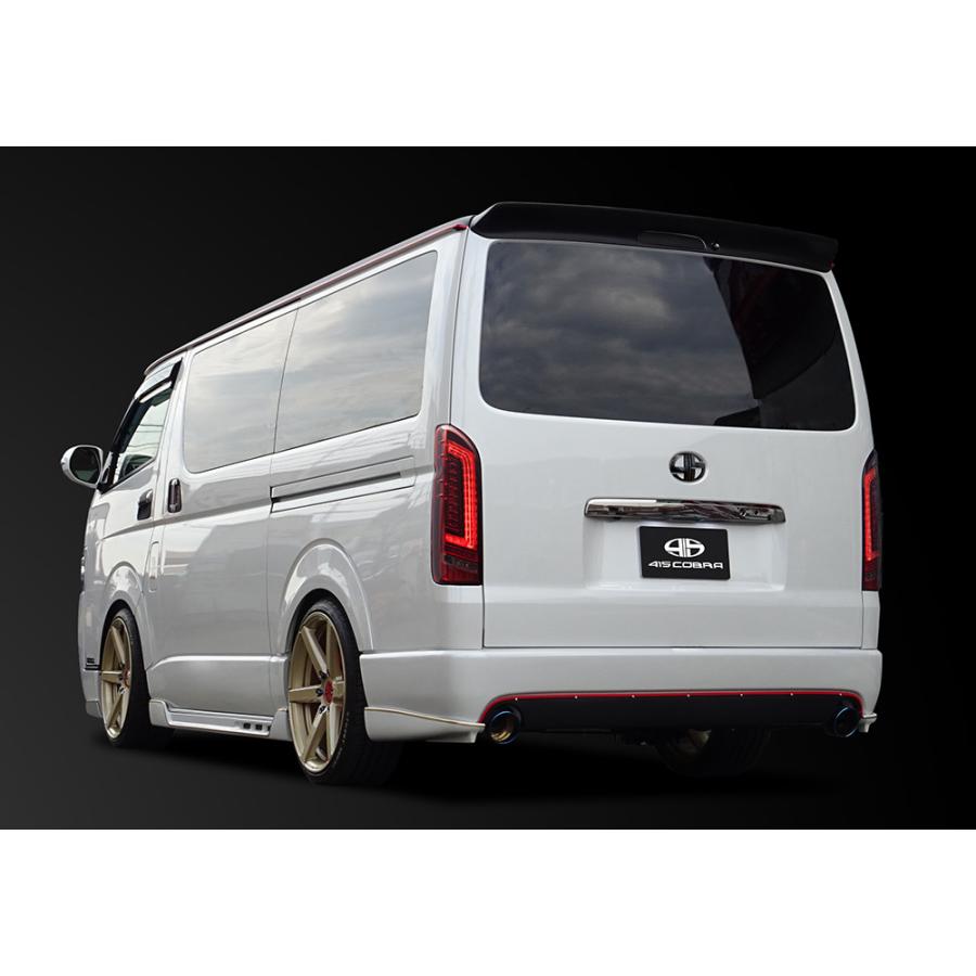 ラブラーク ハイエース 200系 LEDテールランプ ライトセーバー