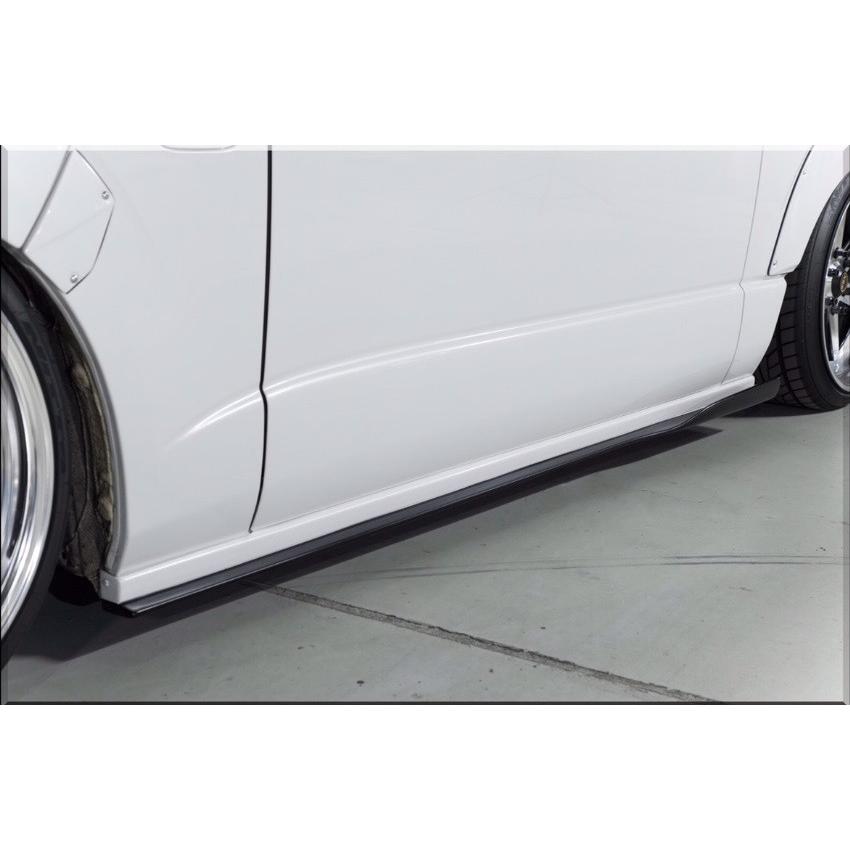 S A D カスタムジャパン ハイエース 200系 4型 サイドステップ 未塗装