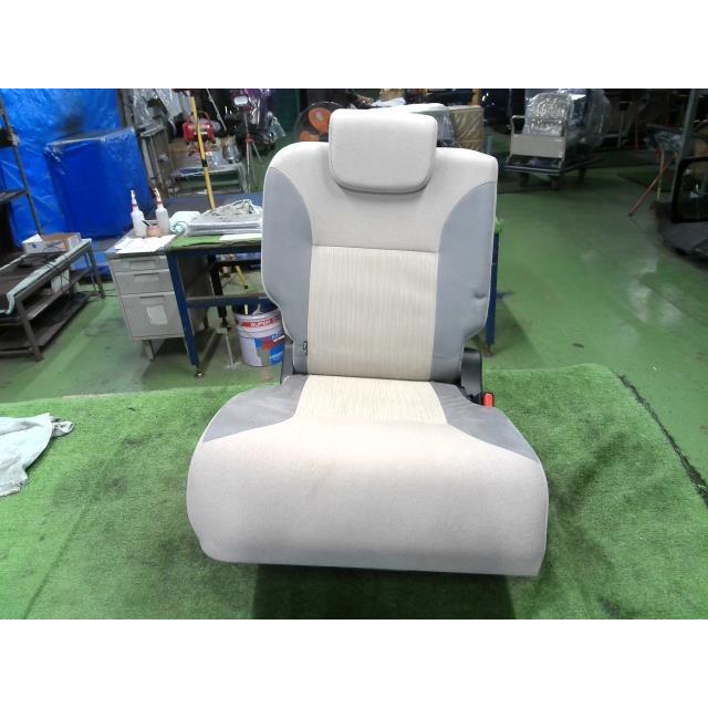 キャスト 5BA-LA250S リアシート R59 （12994] ダイハツ キャスト 