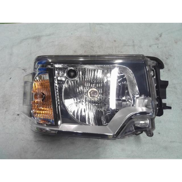ミニキャブ GBD-U61V 右ヘッドライト U17 8301C472 : 000020232610800 
