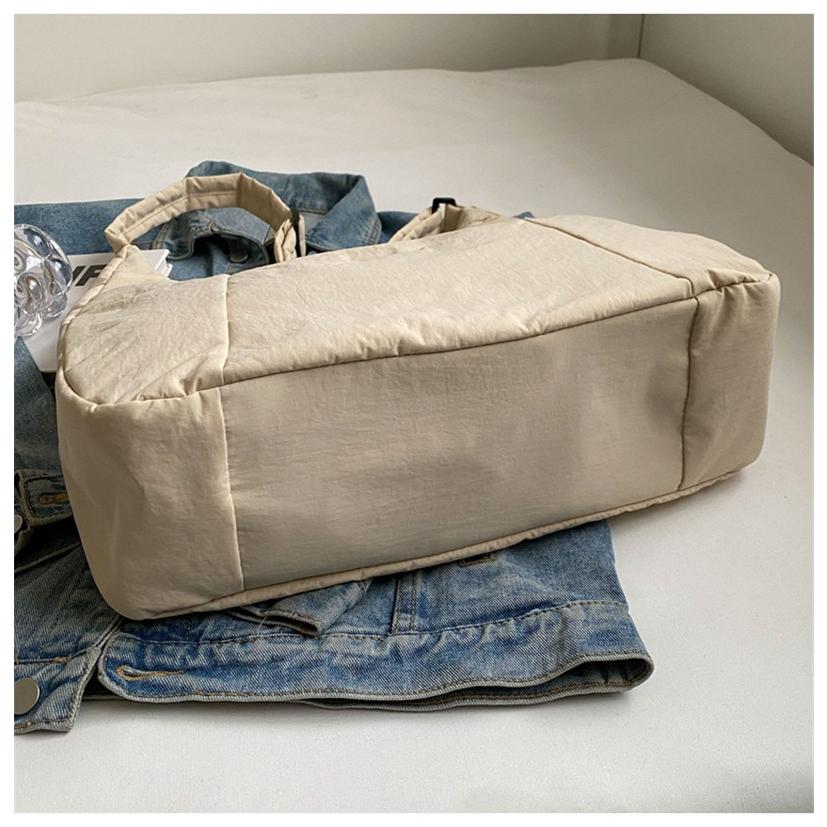 hinaページ　大きなラウンドショルダーバッグ3点 hinaページ 大きなラウンドショルダーバッグ3点 キルティング