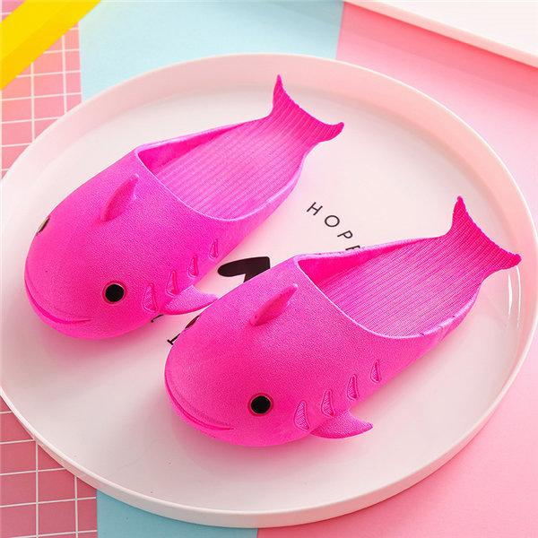 354円 全品送料0円 スリッパ 子供用 バススリッパ 男児 ルームシューズ 女児 夏 サンダル イルカ 通気穴 靴 男女兼用 ビーチサンダル 可愛い ビーサン