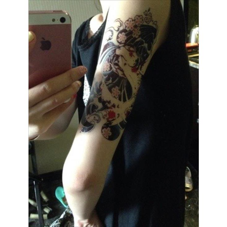 タトゥーシール 防水 防汗 長持ち 鯉 水 花 送料無料 タトゥー シール Tatoo 入れ墨 ボディシールタトゥ 刺青 アクセサリー Tt 375 シルキーウォールステッカー専門店 通販 Yahoo ショッピング