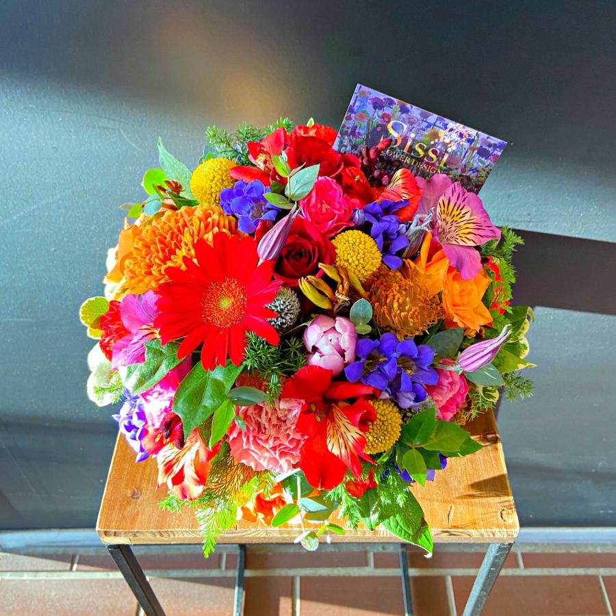 ラウンドアレンジメントM お祝い 誕生日 花 フラワー ギフト