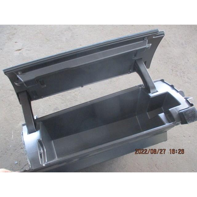 トヨタ ZVW30 プリウス グローブボックス 小物入れ 55511-47031 : 株式