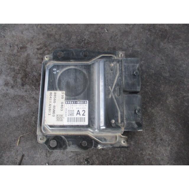 ダイハツ S510P ハイゼット エンジンコンピューター ECU 89561-B5010