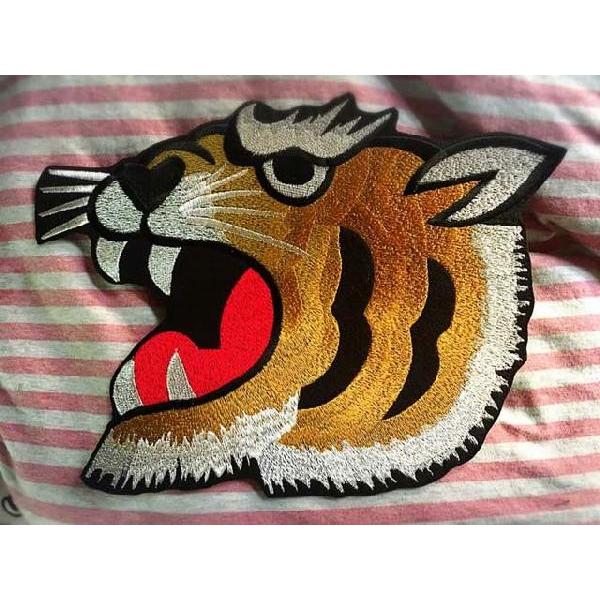 虎ワッペン「特大」アイロン接着付き寅和柄タイガー阪神 : 刺繍家族
