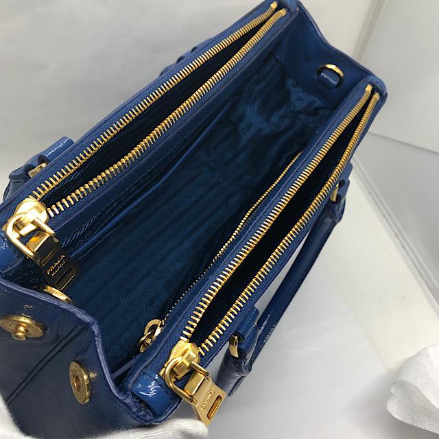 PRADA 美品 プラダ ハンドバッグ 2wayショルダーバッグ サフィアーノ 