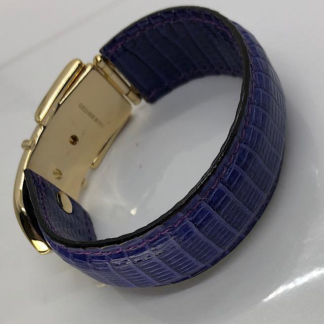 美品 グッチ ブレスレット バングル ワイド クロコ型押し ネイビー×ゴールド GUCCI（グッチ） 美品 ブレスレット バングル ベルトモチーフ レザー