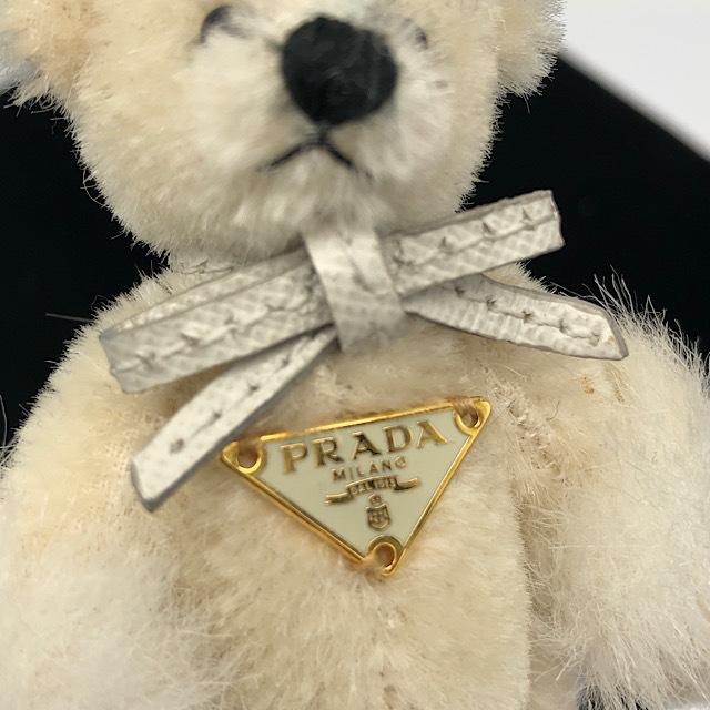 美品 プラダ PRADA ベア 王冠 キーリング キーホルダー バッグチャーム