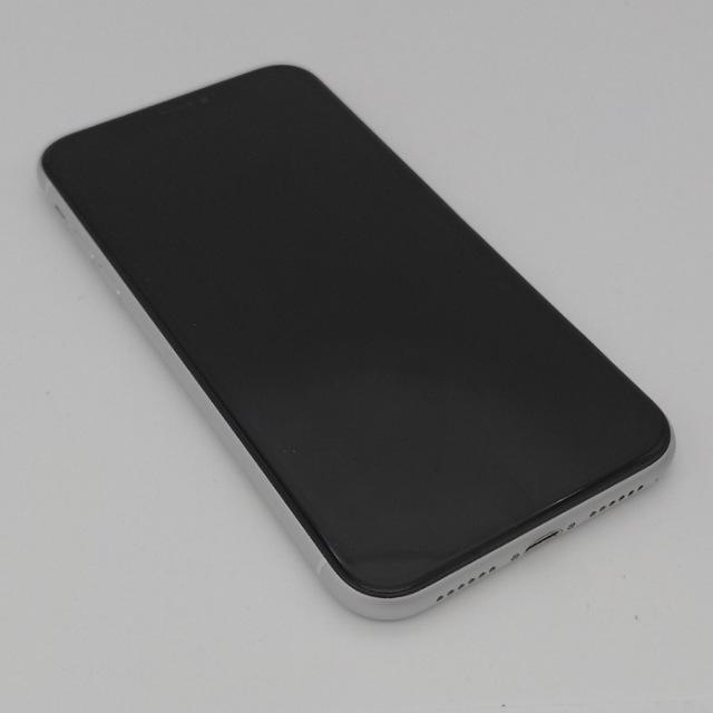 iPhone XR 利用制限〇 ドコモ版SIMフリー 64GB 本体 MT032J/A ホワイト 