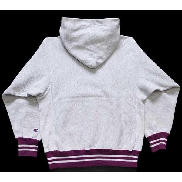 Champion（チャンピオン） 90s USA製 スクリプト ビッグロゴ刺繍