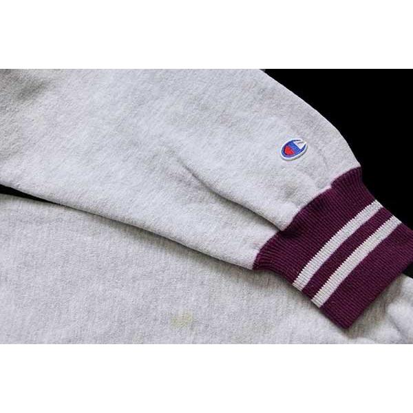 Champion（チャンピオン） 90s USA製 スクリプト ビッグロゴ刺繍
