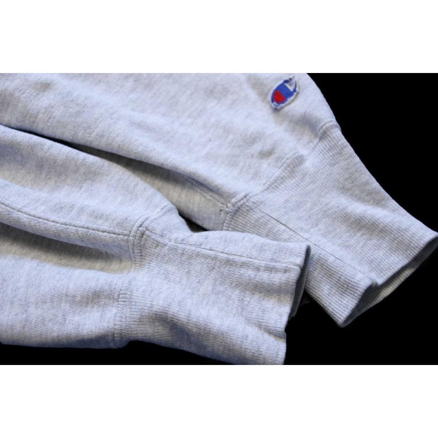 Champion（チャンピオン） 90s USA製 スクリプト ビッグロゴ刺繍