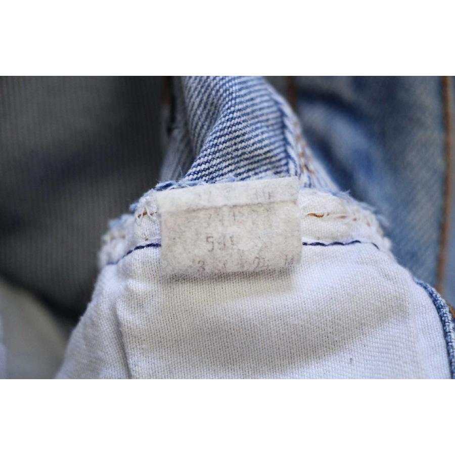 Levi's 80s USA製 Levi'sリーバイス 501 赤耳 デニムパンツ ヒゲ Levi's 80s USA製 Levi'sリーバイス 501 赤耳 デニムパンツ ヒゲ