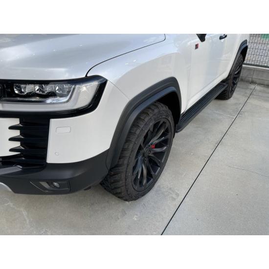 ランクル300 30分の1スケール Amazon | ランドクルーザー 300 ZX