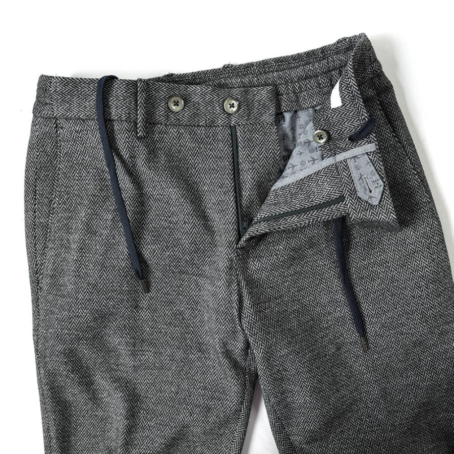 【新品 30%off 送料無料】 PT TORINO ピーティートリノ TRAVEL SLIM FIT イージー スラックス ノータック ストレッチ 秋冬 ビスコース ヘリンボーン グレー 【IQ2725625314】(16500円)