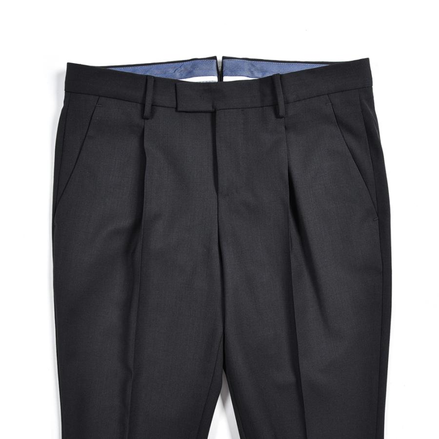 新品 PT01 TORINO 44 ウール スラックス ストライプ ブラック 黒 新品 PT01 TORINO 44 ウール スラックス ストライプ ブラック 黒