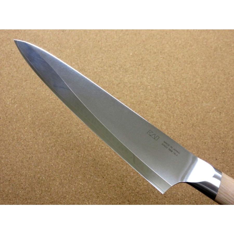 関孫六 包丁 牛刀 21cm (210mm) 関の刃物 貝印 10000CL 三層鋼