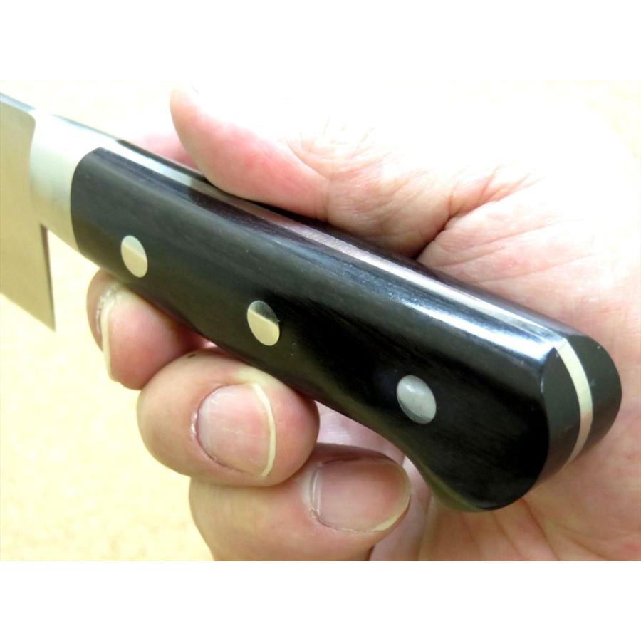 包丁 牛刀 21cm (210mm) 関の刃物 伊勢屋治平 モリブデン 口金 両刃