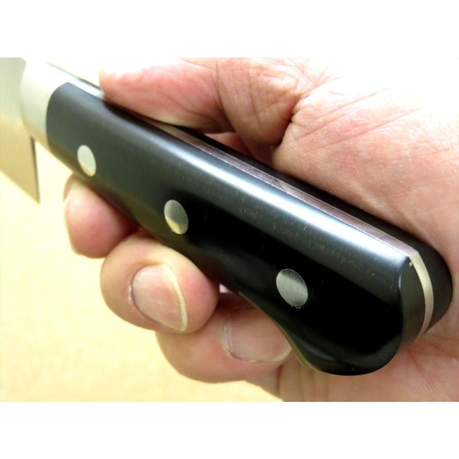 包丁 牛刀 21cm (210mm) 関の刃物 伊勢屋治平 モリブデン 口金 両刃