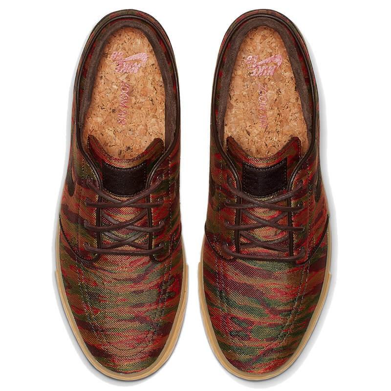 stefan janoski canvas premium