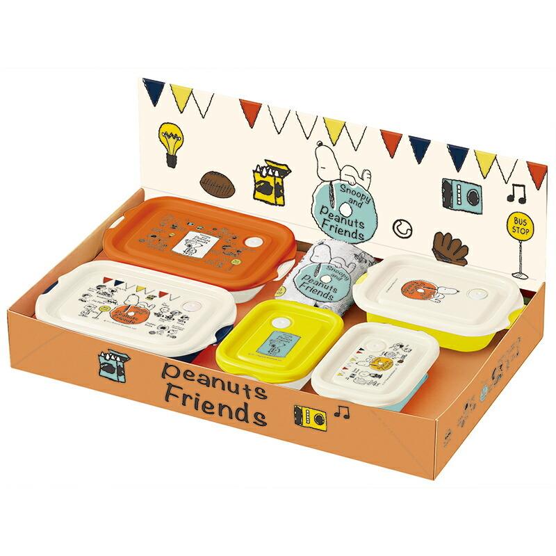 SNOOPY（スヌーピー） スケーター 2000円ギフトセットフードコンテナ