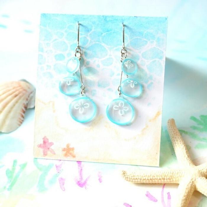 ミズクラゲ クラゲ ピアス イヤリング 海の生き物 熱帯魚 魚 かわいい おしゃれ キラキラ ハンドメイド レディース 留め具 アクセサリー Ng031 カイセイ加工 透明屋パク 通販 Yahoo ショッピング