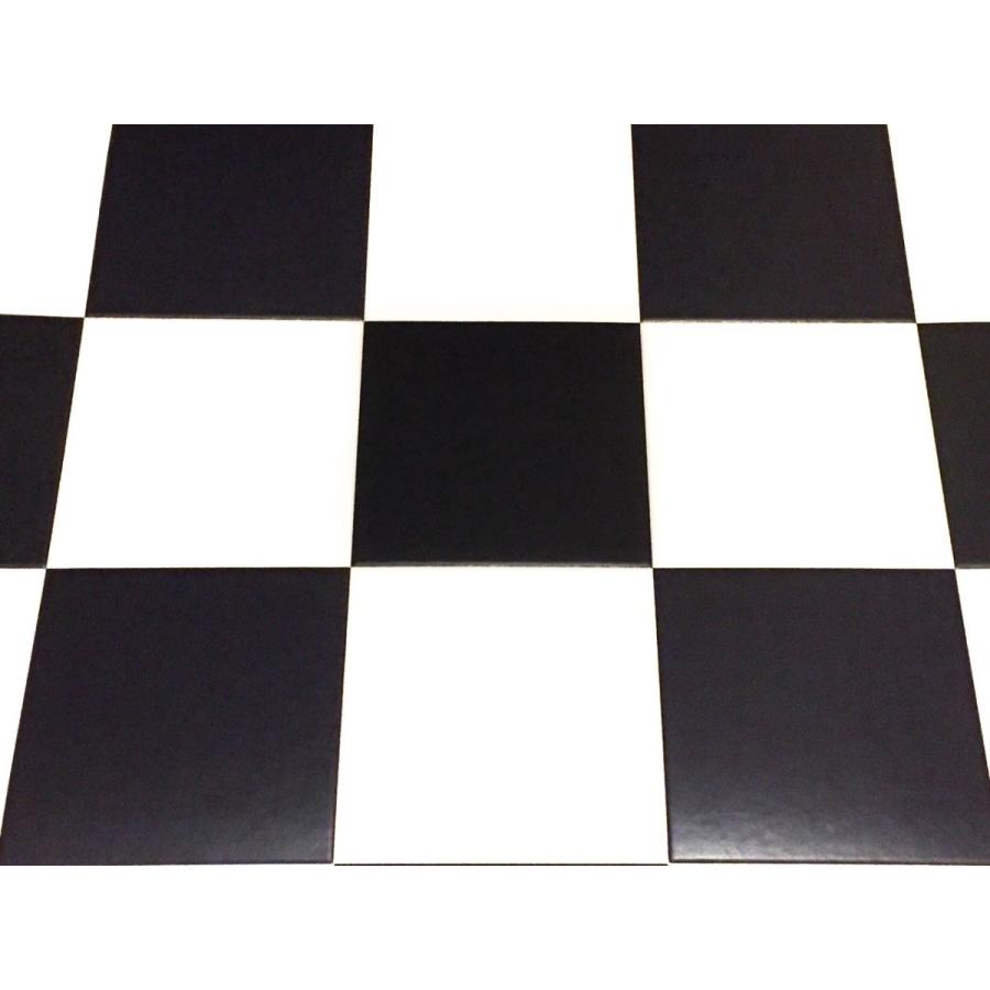 ★ハイエース　スーパーGLワイドボデー用フルフロアーマット／白黒チェッカー 200系ハイエース スーパーGL標準幅用フルフロアーマット／白黒