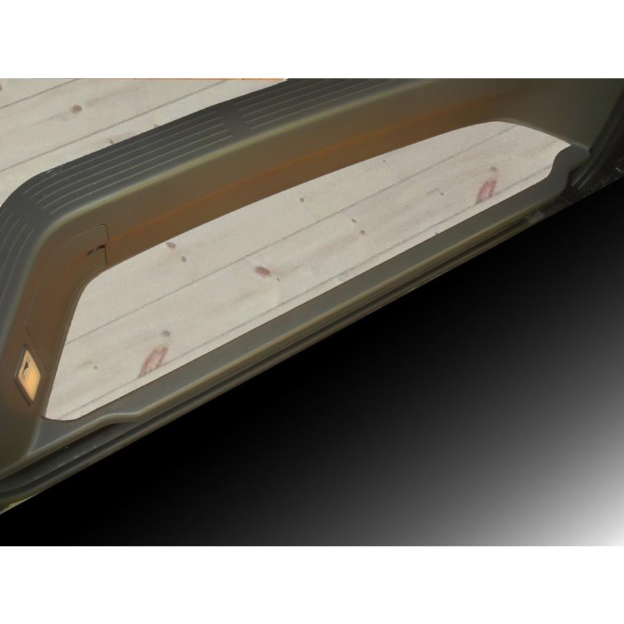 200系ハイエース スーパーGL標準幅幅用セミフルフロアーマット