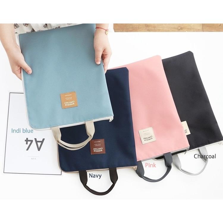 Iconic Basic Pouch サイズ ４種類サイドバック 書類 クラッチバッグ フラットポーチ インナーバッグ かわいい プレゼント お出かけ 女の子 人気 可愛い Basic Pouch インテリア雑貨 Skip 通販 Yahoo ショッピング