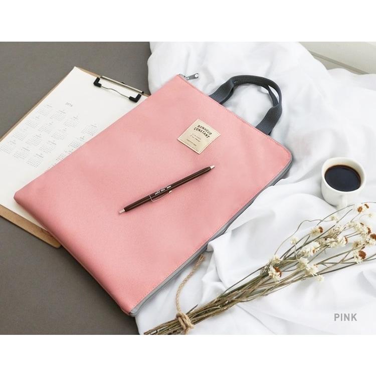 Iconic Basic Pouch サイズ ４種類サイドバック 書類 クラッチバッグ フラットポーチ インナーバッグ かわいい プレゼント お出かけ 女の子 人気 可愛い Basic Pouch インテリア雑貨 Skip 通販 Yahoo ショッピング