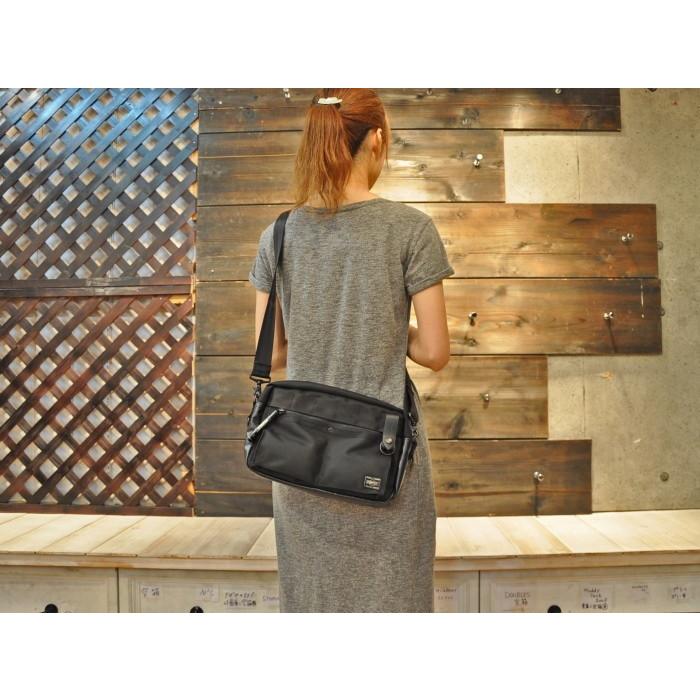 ポーター　ヒート　ショルダーバッグ　703-07970　ブラック　吉田カバン PORTER HEAT ボックス B5サイズ対応 | PORTER | 07