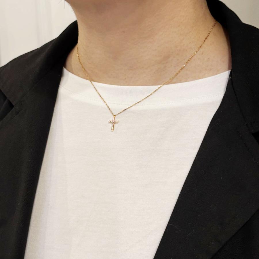 Cartier（カルティエ） シンボル クロスネックレス ピンクサファイア 