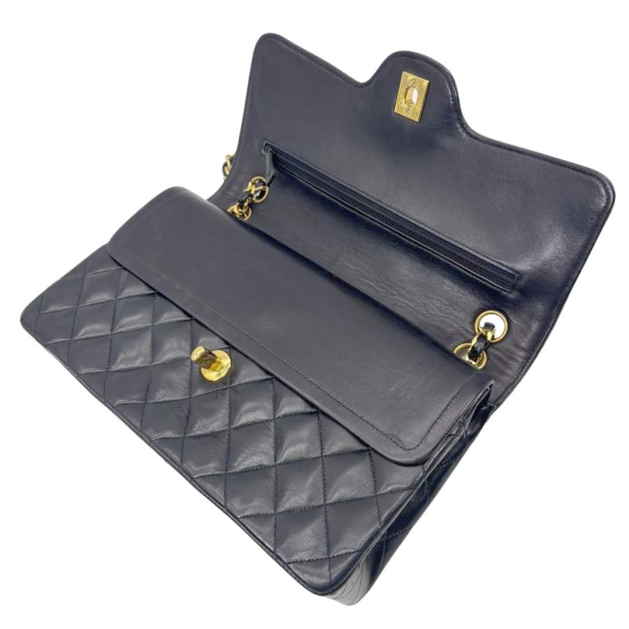 CHANEL（シャネル） マトラッセ25 チェーンショルダーバッグ