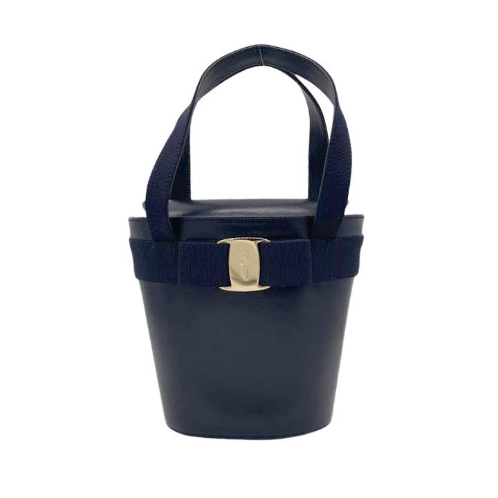 Salvatore Ferragamoサルバトーレフェラガモ ヴァラリボンバッグ