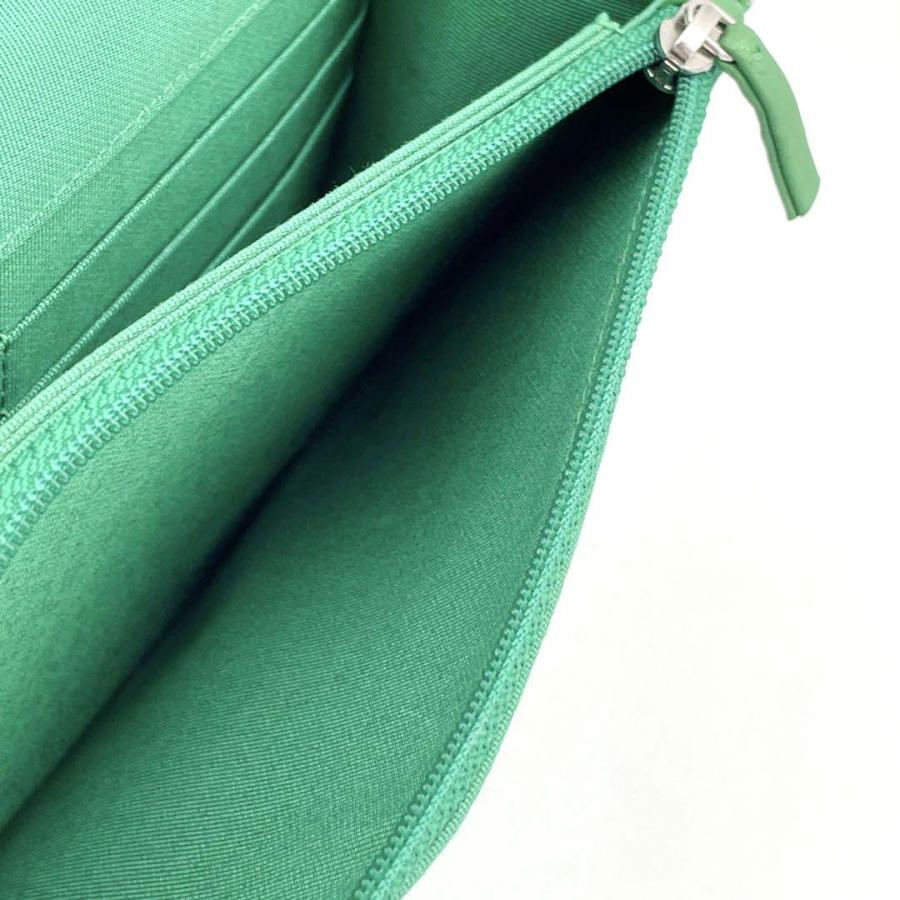 CHANEL（シャネル） チェーンウォレット 長財布 ツイード ロボット