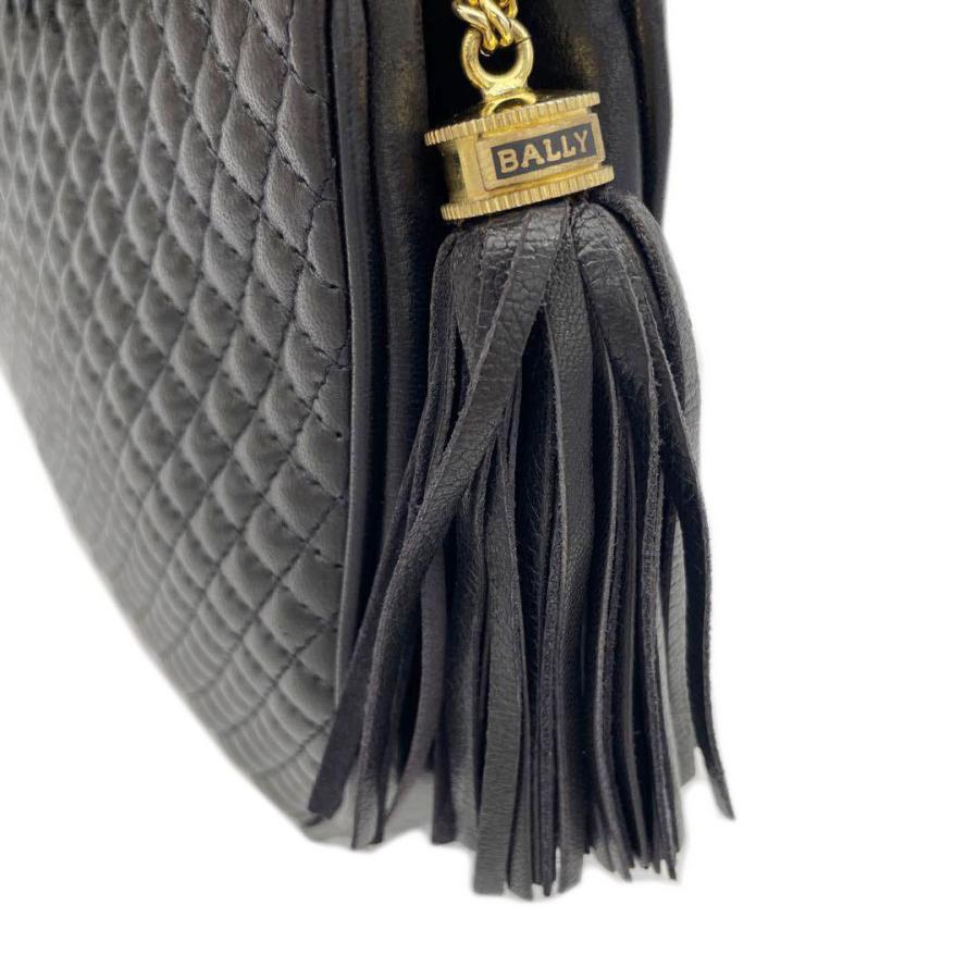 極美品　バリー　チェーンショルダーバッグ　レザー　キルティング　タッセル Bally BALLY バリー チェーンショルダー バッグ タッセル付き