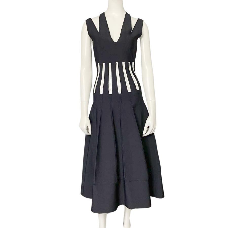 Alexander McQueen ALEXANDER MCQUEEN アレキサンダー